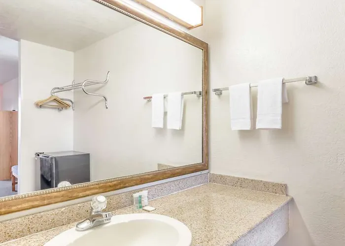 Hotel 6 Mesa, Az - Downtown 2*